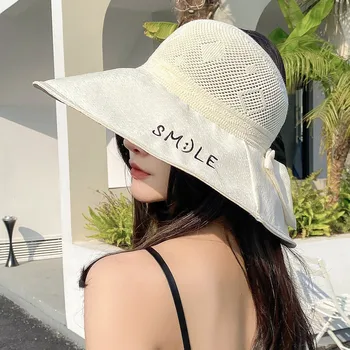  Yeni yazlık şapkalar Kadınlar İçin Gülümseme Mektup Moda İçi Boş Hasır Şapka Boş Üst Yay Tasarım güneş şapkası Seyahat Plaj güneşlikli kep